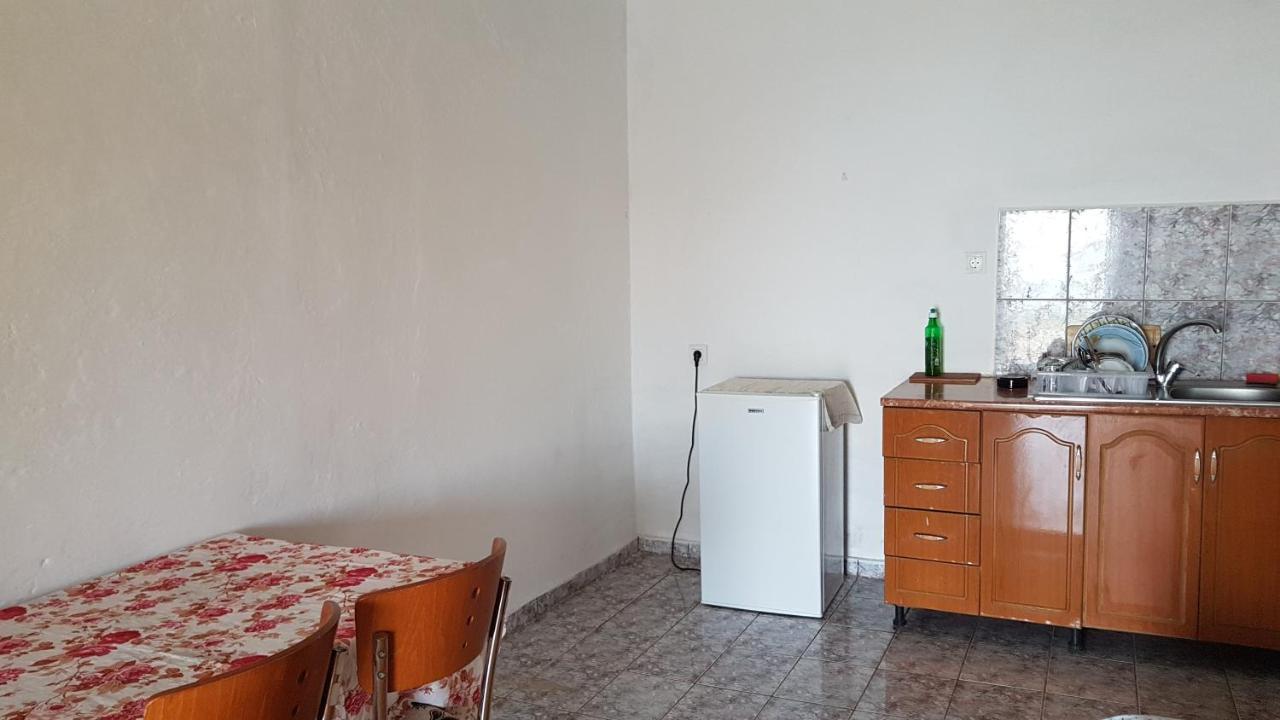 Guest house Stone House Himare